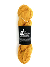 Charger l'image dans la galerie, Berger Belge (fingering)