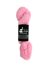 Charger l'image dans la galerie, Berger Belge (fingering)